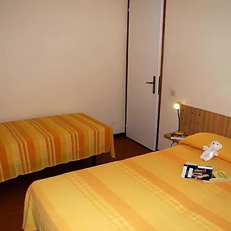 Relax Just 150mt From The - Beahost 3* Бибионе